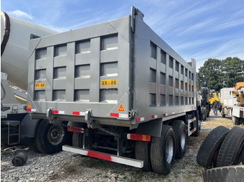 Camião basculante Sinotruk HOWO 375 6*4 Dump truck: foto 5
