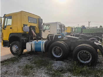 Tractor Sinotruk HOWO 371 Tractor: foto 3
