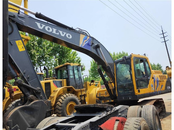 Escavadora de rastos VOLVO EC210BLC