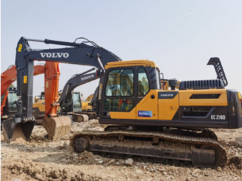 Escavadora de rastos VOLVO EC210D