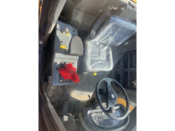 Pá carregadora de rodas XCMG ZL50GN: foto 5