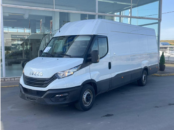 Furgão IVECO Daily 35s14