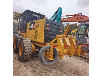 Motoniveladora CATERPILLAR 140H