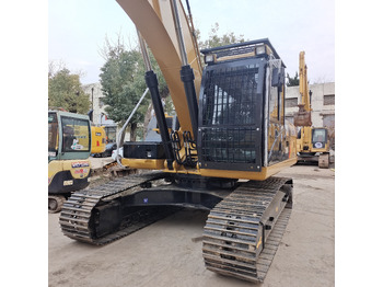 Escavadora de rastos CATERPILLAR 330D2L