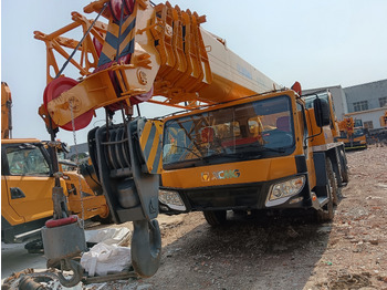 Grua móvel XCMG QY70K