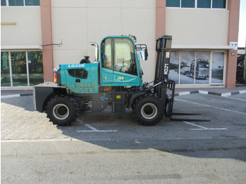 Locação financeira de LGCM LG35R Rough Terrain Forklift LGCM LG35R Rough Terrain Forklift: foto 5