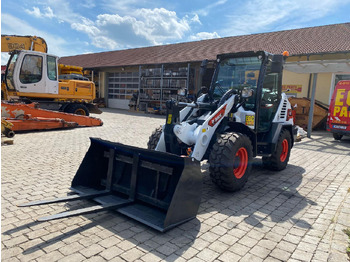 Pá carregadora de rodas BOBCAT L75