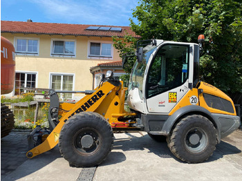 Pá carregadora de rodas LIEBHERR L 506
