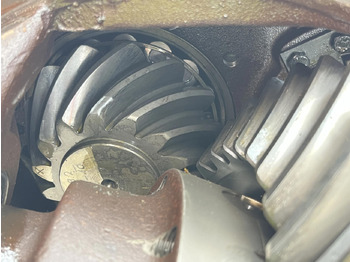 Diferencial para Guindaste Gottwald mid differential 14x34 axle 4: foto 5 Diferencial para Guindaste Gottwald mid differential 14x34 axle 4: foto 5