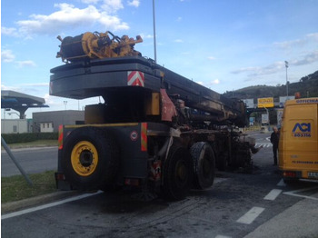 Grua móvel GROVE