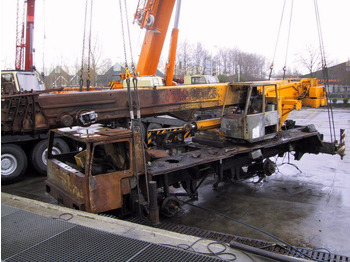Grua todo o terreno LIEBHERR LTM 1045