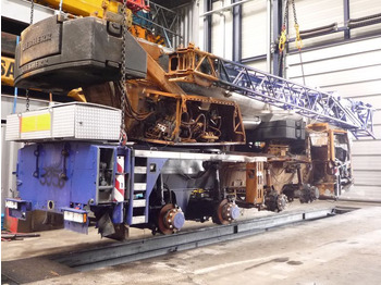 Grua todo o terreno Liebherr LTM 1070-4.2 for parts: foto 2