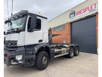 Camião polibenne MERCEDES-BENZ Arocs 3351
