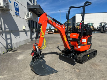 Mini escavadeira KUBOTA U10
