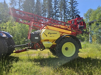 Pulverizador de arrastar KVERNELAND