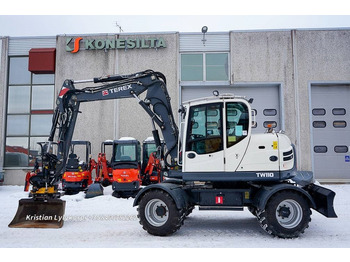 Escavadeira de rodas TEREX