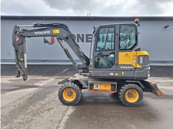 Escavadeira de rodas VOLVO EW60E