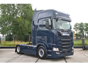 Tractor SCANIA S 450