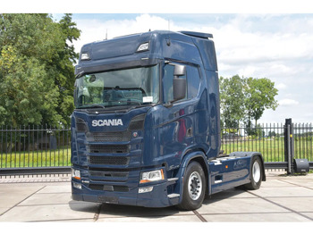 Tractor SCANIA S 450