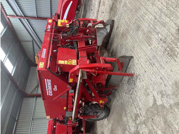 Colheitadeira GRIMME