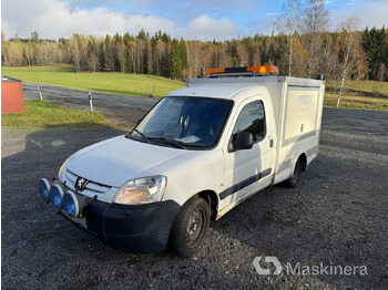 Furgão compacto PEUGEOT Partner