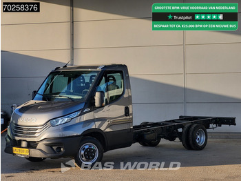Veículo comercial IVECO Daily 35c21