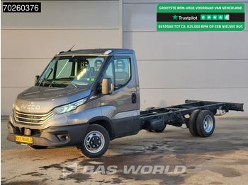 Veículo comercial IVECO Daily 35c21
