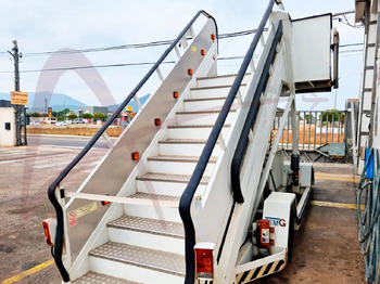 Escada de passageiros TEMG TG-2244: foto 2 Escada de passageiros TEMG TG-2244: foto 2