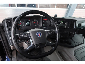 Tractor Scania P500 6x2/ FULL AIR/ HYDRAULIC/ LEATHER/ 2.950 WB/ DIFF LOCK/ SLIDE DISH: foto 2