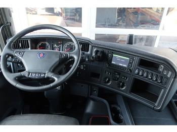 Fotografia de interior 2: Tractor Scania R450 RETARDER/ 2X TANK/ DIFF LOCK