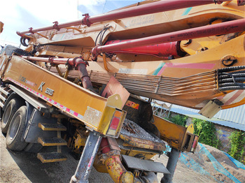 Autobomba de betão XCMG Official Hb56K 2016 Year 56m Concrete Boom Pump Truck for Sale: foto 4