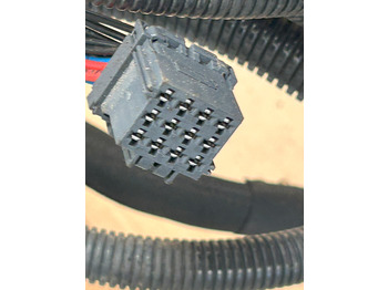 Cables/ Wire harness DAF XF 106 ELECTRICAL HARNESS: foto 4 Cables/ Wire harness DAF XF 106 ELECTRICAL HARNESS: foto 4