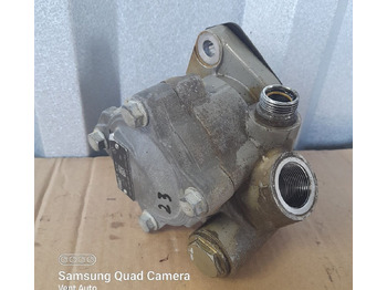 Bomba de direção para Camião Mercedes-Benz A0034606180   Mercedes-Benz ACTROS AROCS MP4 A0034606180 truck: foto 2