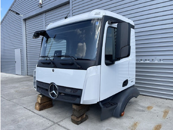 Cabine novo Mercedes-Benz Actros MP4  for Mercedes-Benz ACTROS ANTOS AXOR: foto 2