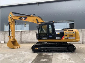 Escavadora de rastos CATERPILLAR 320D2