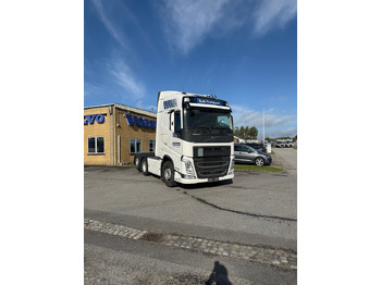 Tractor VOLVO FH 500