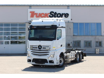 Camião transportador de contêineres/ Caixa móvel MERCEDES-BENZ Actros 2545