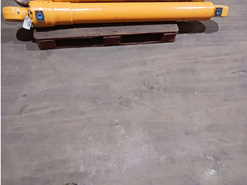 Cilindro hidráulico LIEBHERR