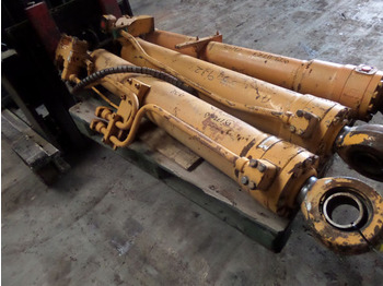 Cilindro hidráulico LIEBHERR