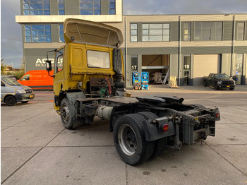 Tractor DAF CF 75.240 SC / Manual / Euro 1: foto 4