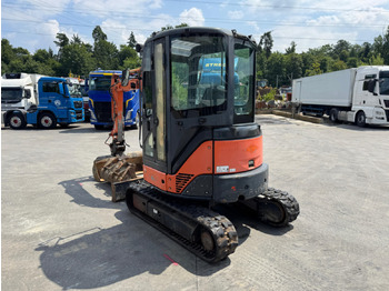 Escavadora de rastos HITACHI Zaxis 30U-2 CSR: foto 5