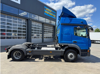 Tractor MERCEDES Atego 1330 4x2: foto 4