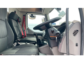 Camião furgão DAF LF  180: foto 5