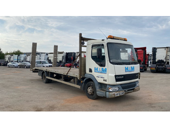 Caminhão reboque DAF LF 45 150