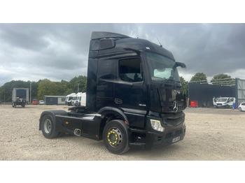 Tractor MERCEDES-BENZ Actros 1843