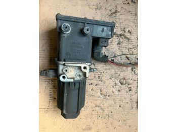 Bomba de combustivel para Camião Mercedes Actros MP4 AdBlue Pumpe A0001402378: foto 3