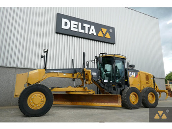 Motoniveladora Caterpillar 12M2 AWD: foto 4