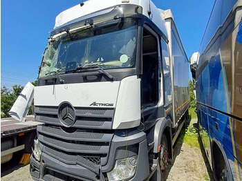 Camião de lona MERCEDES-BENZ Actros 2542