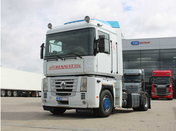 Tractor RENAULT Magnum 440