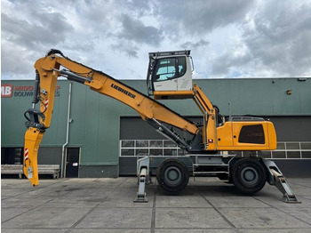 Manipulador de material LIEBHERR